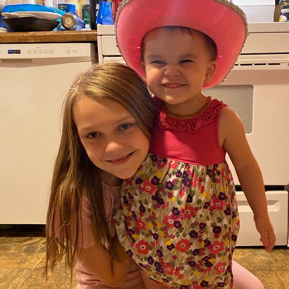 Meet your Posher, Heather Casey Owner of Southern Sass Bo.,LLC check out FB & IG - Picture 3 of 6